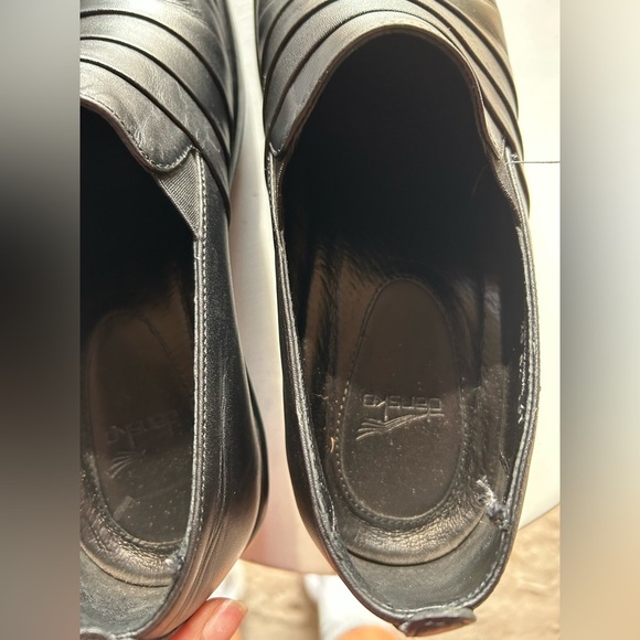 Dansko Black Leather Mules With Cushioned Comfort - Picture 11 of 12